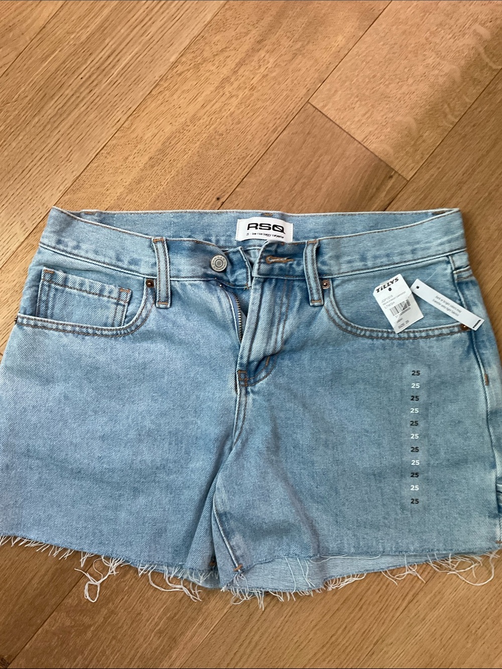 RSQ Size 25 low rise baggy carpenter light wash denim shorts